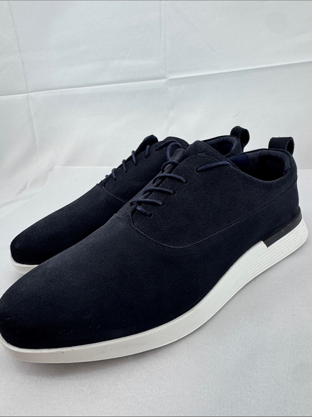 EUC Wolf & Shepherd Crossover Longwing Navy Suede Sneakers w/ White Soles, 11.5